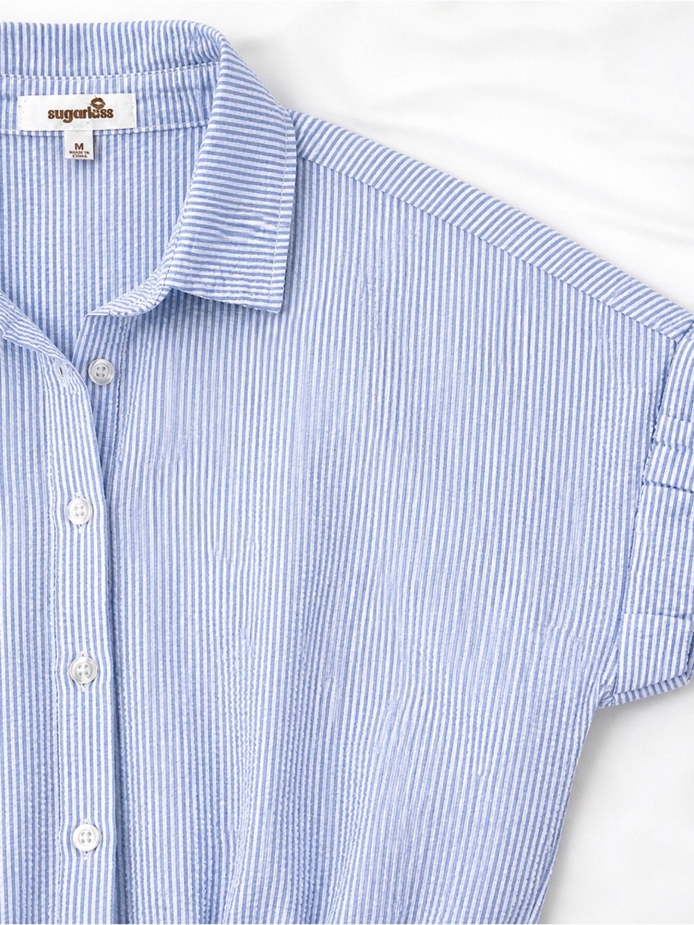 Coastal Granddaughter Blue White Seersucker Stripe Tie Front Crop Top Medium - Picture 4 of 8